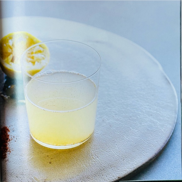 NEW The Suja Juice Solution Hardcover Recipe Book - Picture 3 of 8